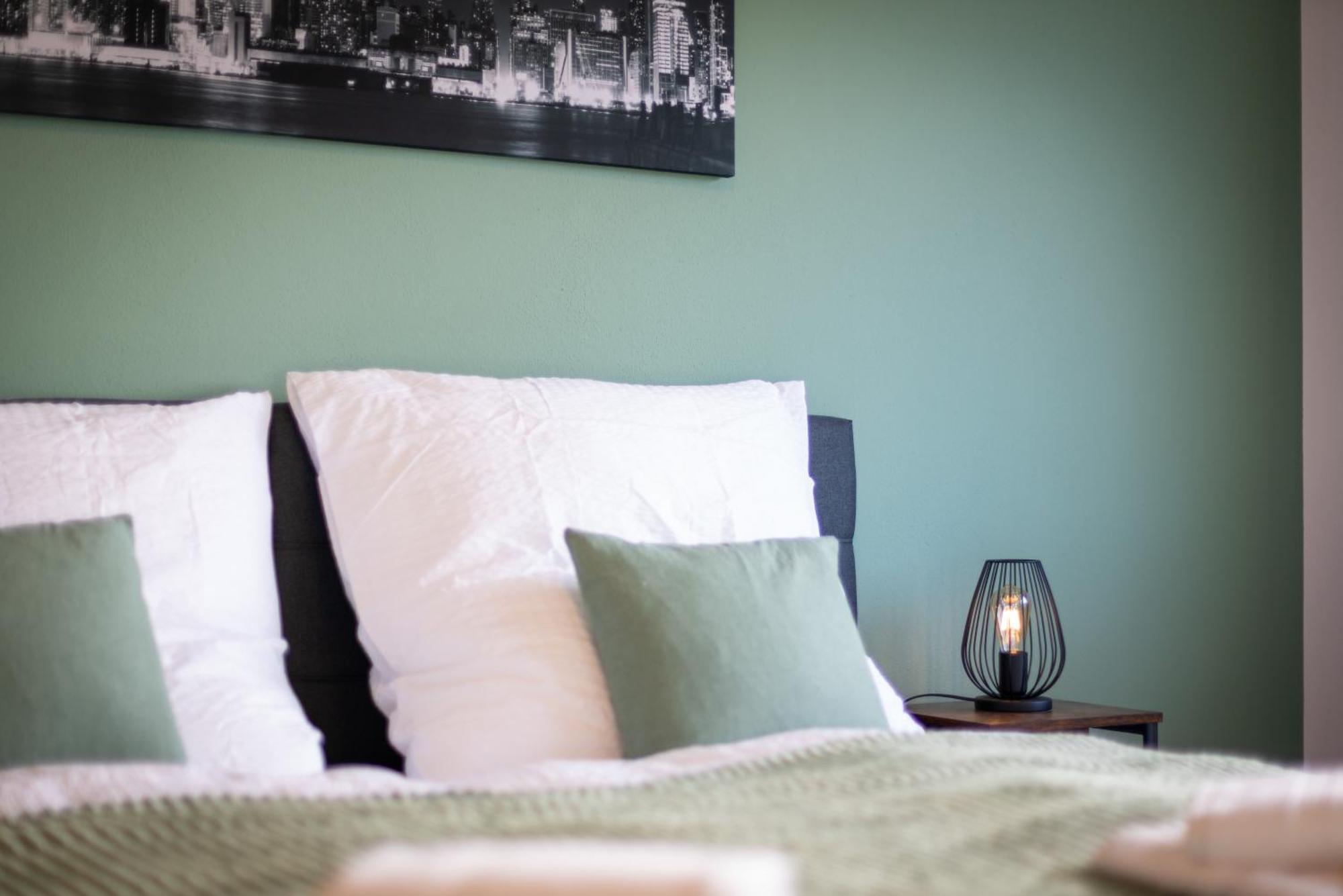 Homely-Apartment Manhattanart, Zentral, Parkplatz, Billard,Ps4, Dart, Balkon Bielefeld Dış mekan fotoğraf